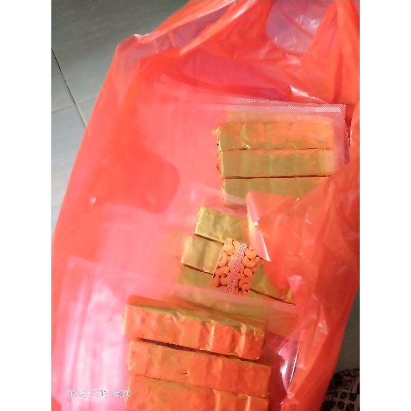 coklat leburan Silverqueen