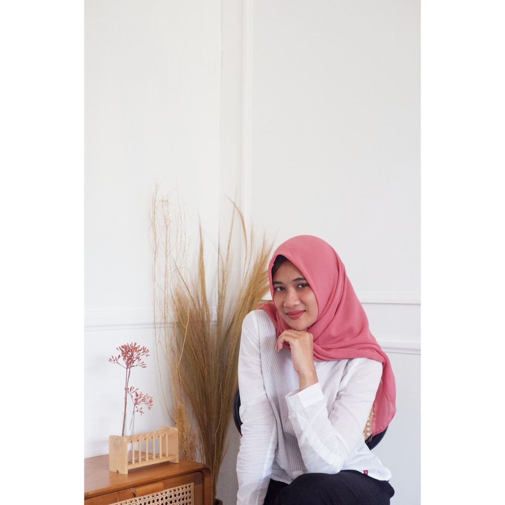 50 warna BELLA SQUARE JILBAB SEGI EMPAT POLLYCOTTON-bella tea rose