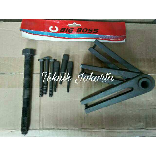 Crankcase separator Pulley holder pully holder BIG BOSS