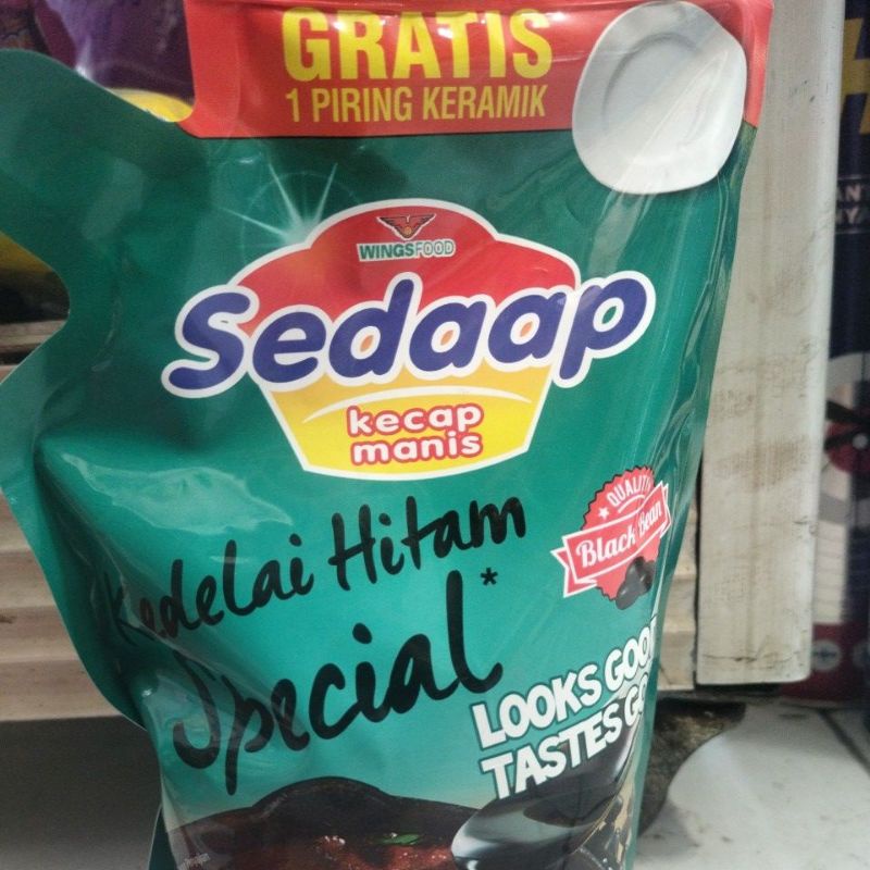 

SEDAAP KECAP MANIS KEDELAI HITAM SPESIAL POUCH 550ML