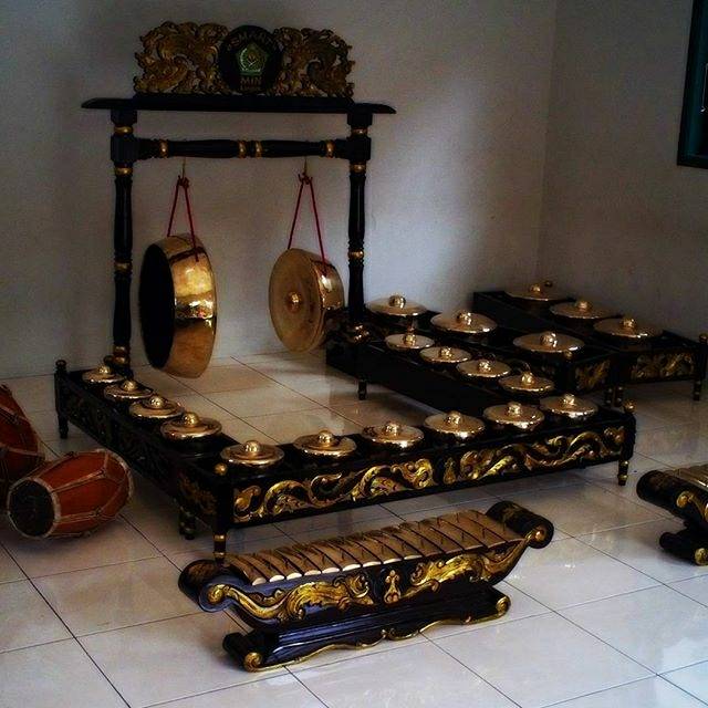 Gamelan perunggu