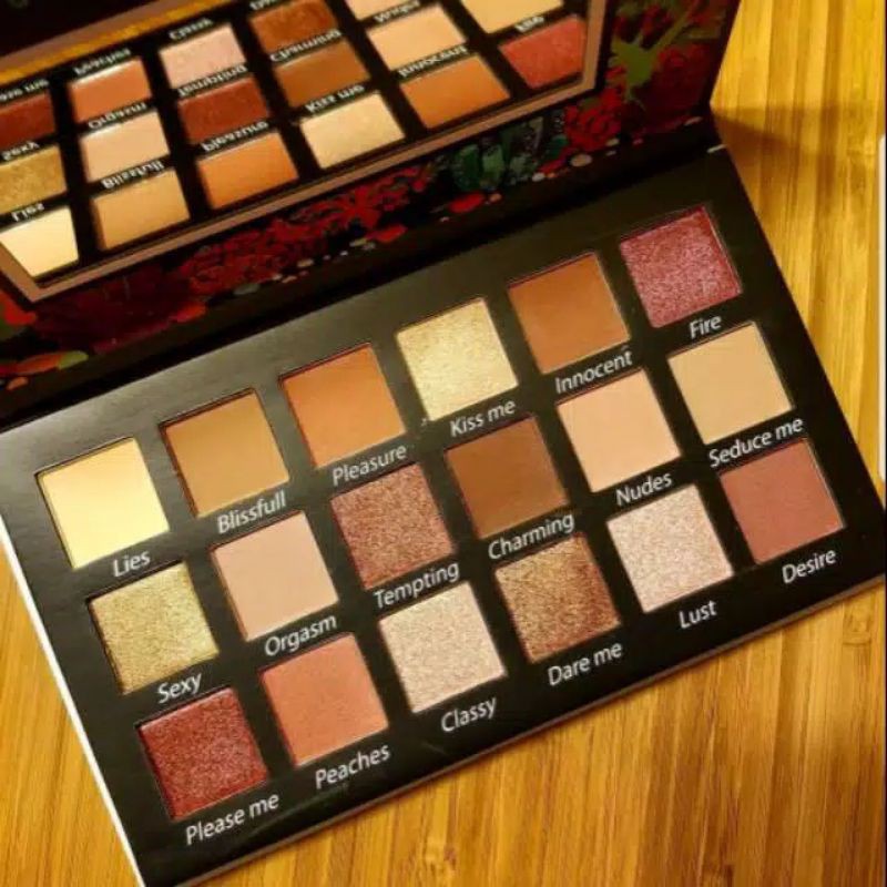 ( ECER ) ROMANTIC BEAUTY EYESHADOW BATIK