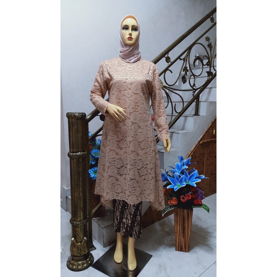 Set Tunik Brukat Kebaya Pesta