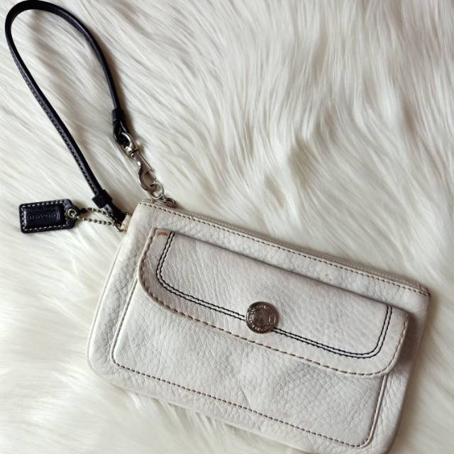 Coach pouch hp wallet