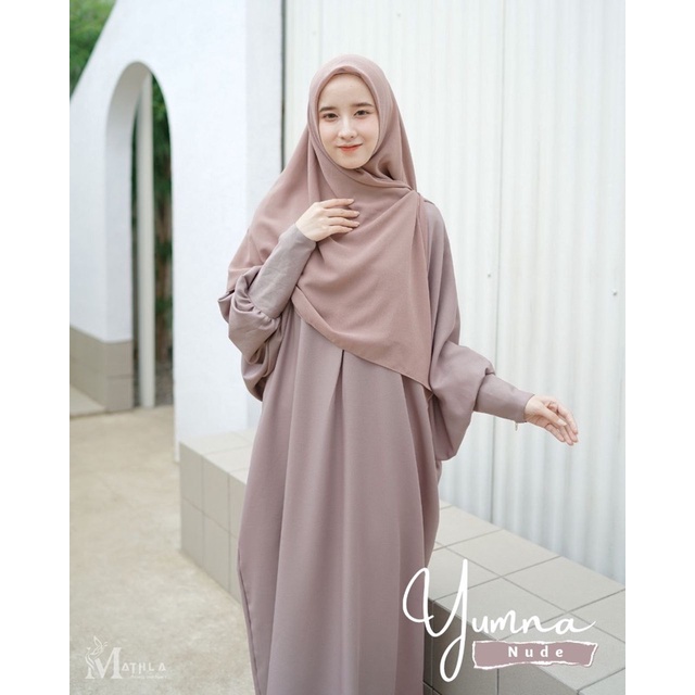 Yumna Abaya by Mathla