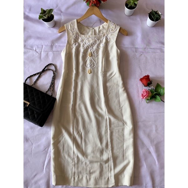 Dress Pesta Putih preloved