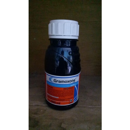 OBAT PESTISIDA GRAMOXONE PEMBUNUH RUMPUT LIAR