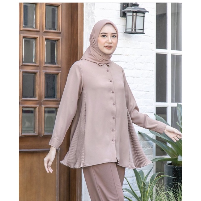 blouse sophia heaven ligth size L , blouse heaven light , heaven light blouse sophia nude