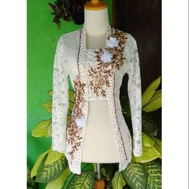 Jual Kebaya Modern Kebaya Kutu Baru Kebaya Sinden Kebaya Among Tamu Kebaya Wisuda 