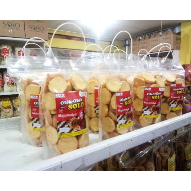 

ROTI KERING BAGELEN BANDUNG 180 GR / GURIH /ENAK /CAMILAN CEMILAN/ SNACK RENYAH/ SNACK SEHAT