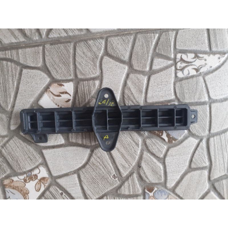 Cover ac/Tutup cover filter cabin ac datsun