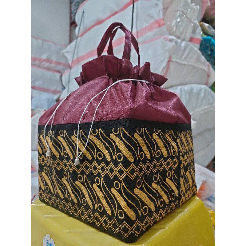 TAS HAJATAN SERUT BUNGA ALAS 18X18