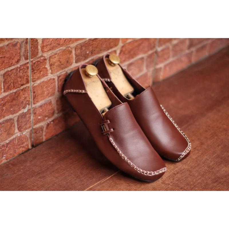 CEVANY MOCCLEA | Sepatu Slip On Pria Original Kulit Asli Formal Kerja Sehari hari