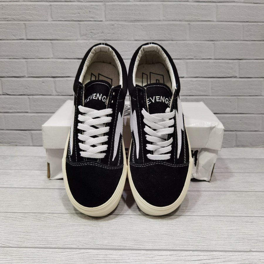 Vans old skool Revenge x torm  black white warna kode waffle dt bnib vans oldskool prime size 38-43