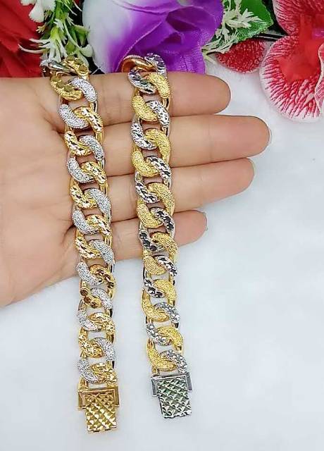 Gelang tangan kombinasi A&amp;B