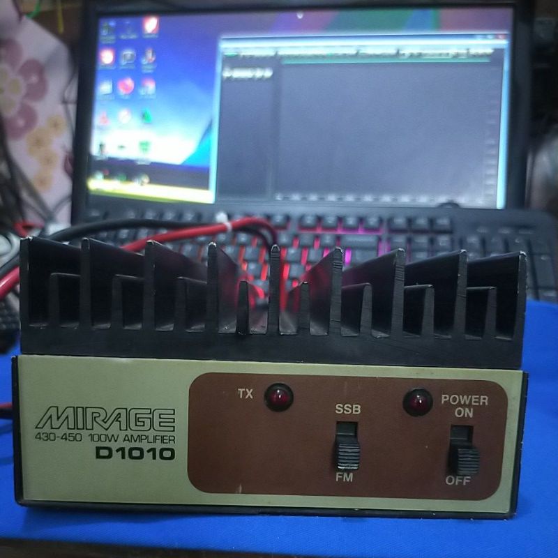 boster UHF Mirage D1010