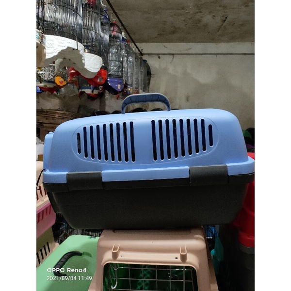 PET CARGO KANDANG KUCING / PET Carrier 48x32x35 CM