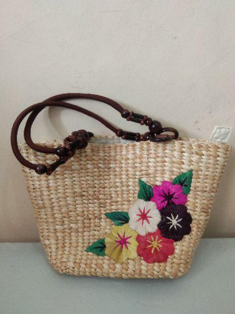Murah! Cantik! Tas Enceng Gondok Anyam Sulam