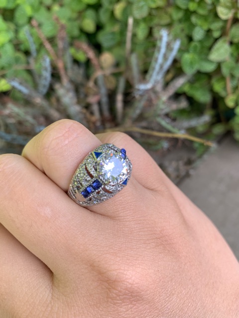 Cincin Casual Berlian Cubic Zirconia Mewah Elegan Berkelas Ring Warna Perak