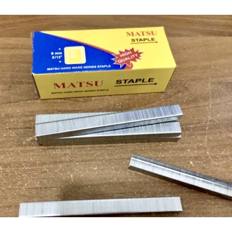

MATSU 8mm 5000pcs Anak hekter tembak 8mm isi staples r23 13/8 5000pcs matsu R23 isi 5000pcs Isian hekter tembak 8mm R23 Matsu