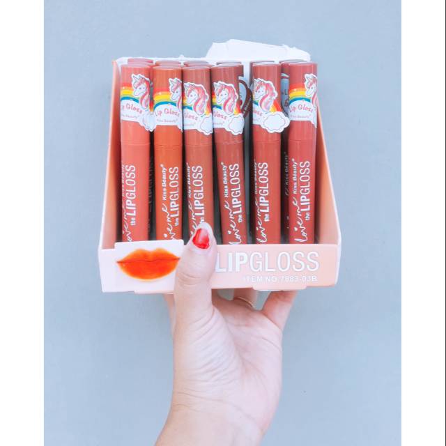 3 BATANG LOVE ME KISS BEAUTY