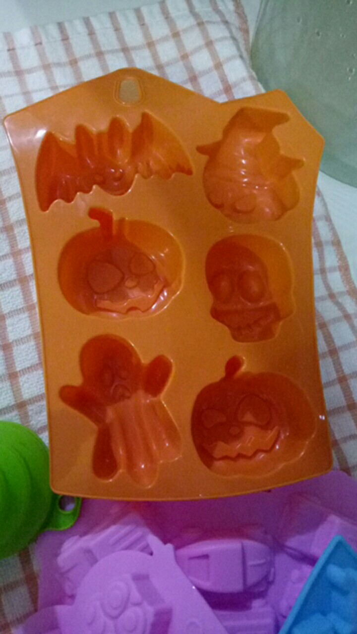 Diy Cetakan Dengan Bahan Silikon Dan Bentuk Halloween Untuk Kue / Cokelat / Permen / Sabun