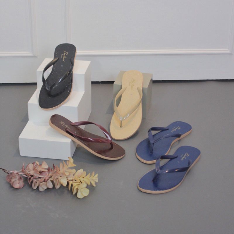 Sandal Jepit Wanita/Sendal.Jepit Karet/Sendal Jepit Karet Wanita