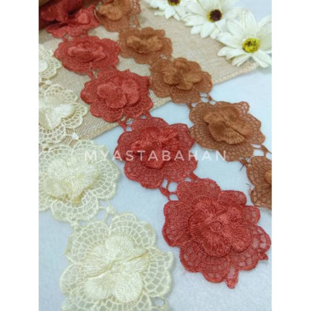 Renda Bordir Organza Timbul 2