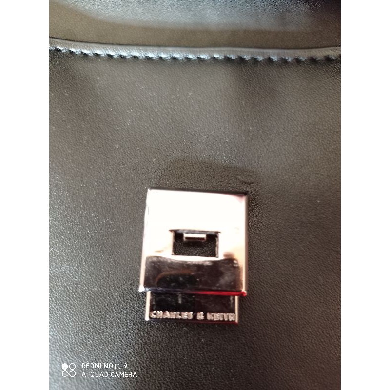 Tas Pesta Mini Charles and keith