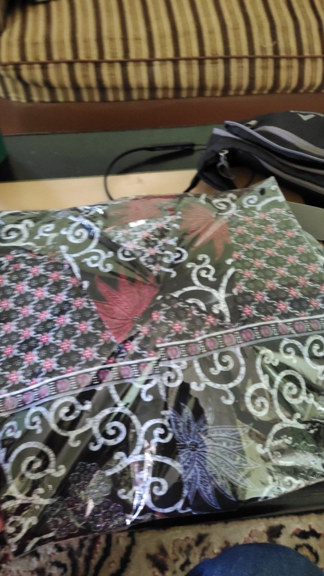 Maura Couple - Sania Ruffle Batik Couple Ori Ndoro Jowi Dnt Garansi Termurah Shopee - Shopashop Solo