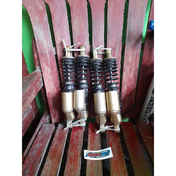 Shock belakang skok belakang Tiger Revo Original Copotan Motor.