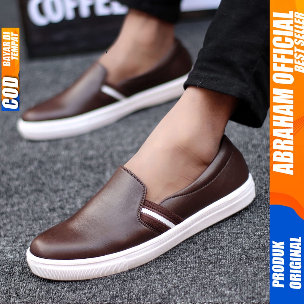 Abraham Nue - Sepatu Slip On Santai Casual Hitam Pria Original