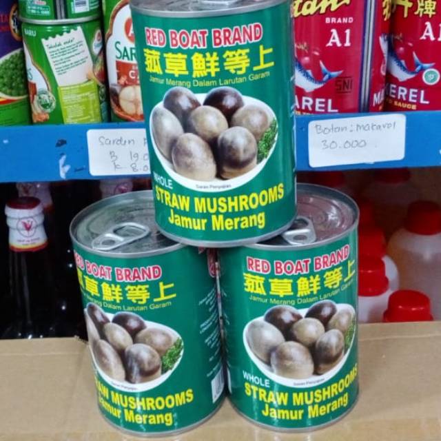 Straw mushroom/ jamur merah kaleng / jamur hitam kaleng