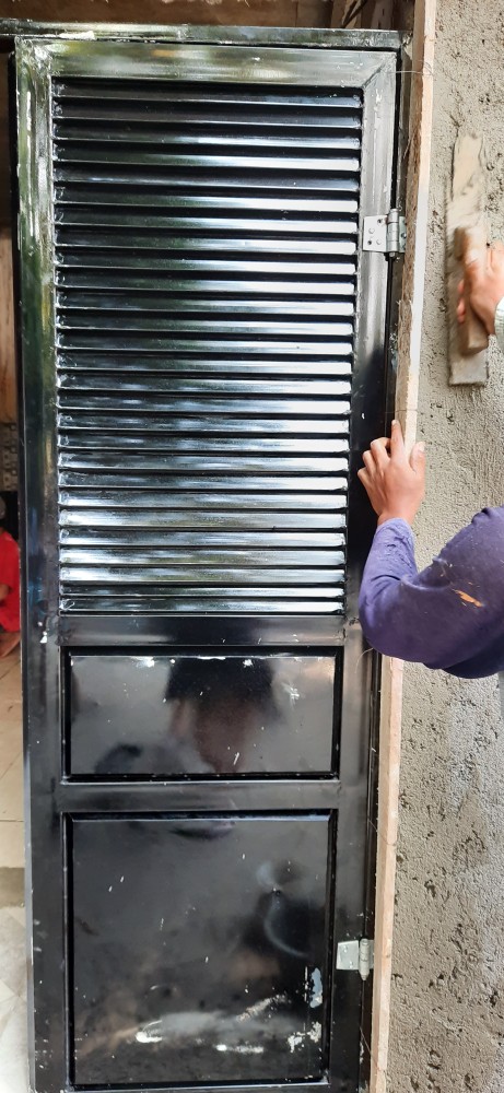 Pintu Handerson Lipat (pintu Garasi)