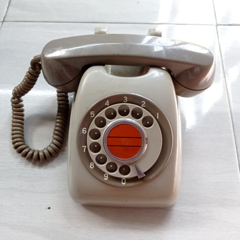 Telepon Jadul Putar Lawas Vintage Japan