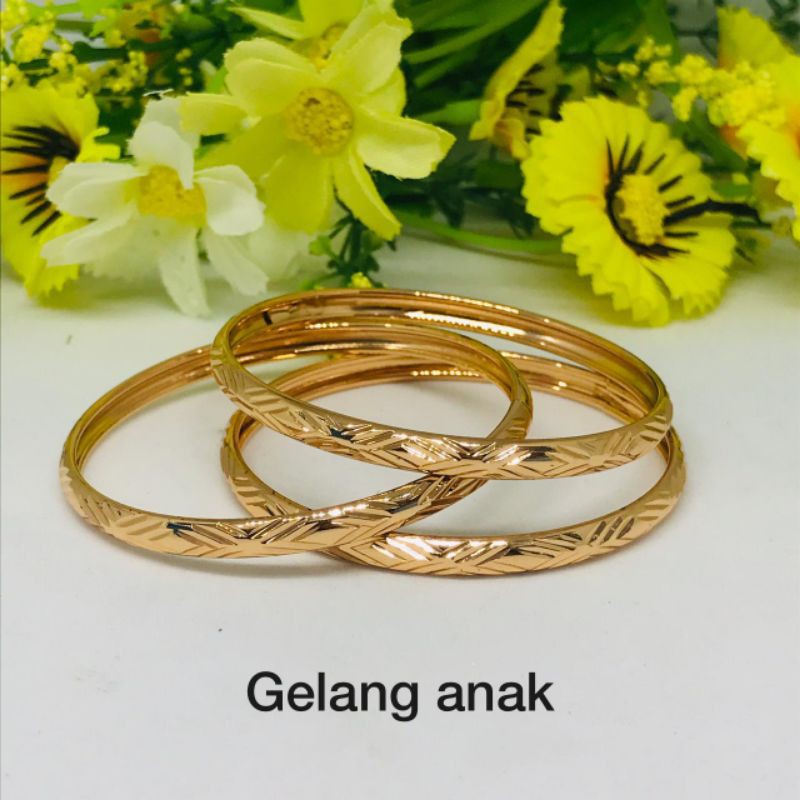 Gelang tangan kolong anak anak Titanium warna gold lapis emas 18k