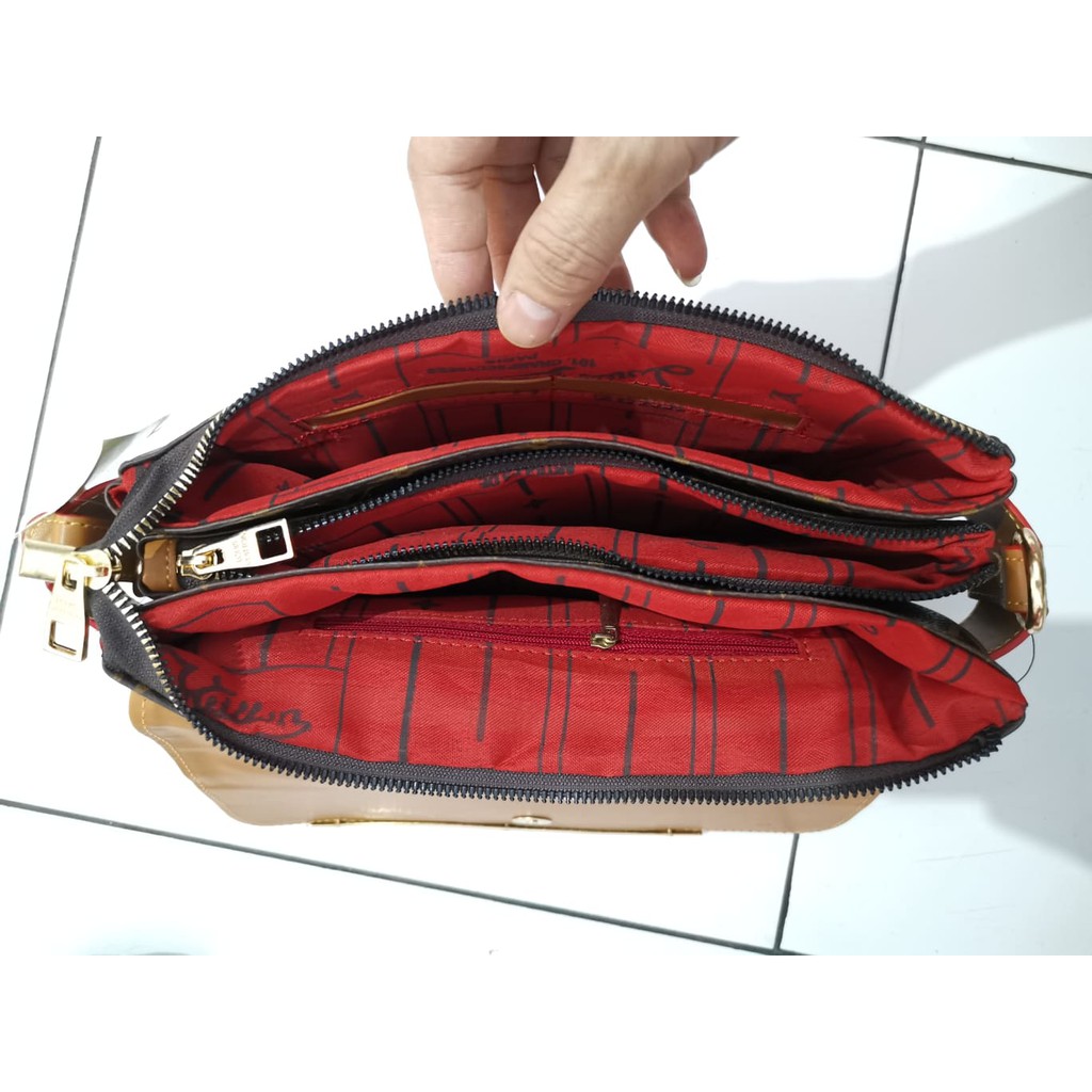 Shop99 Slingbag Selempang 3Ruang Women Bag Tas Batam Import Murah 2pcs 1kg