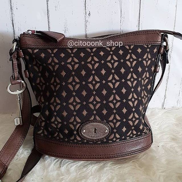 FOSSIL MADDOX HOBO BLACK PECAN CROSSBODY