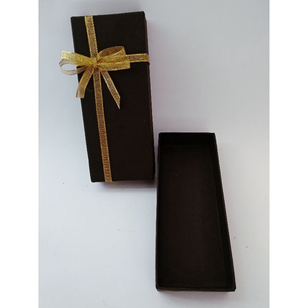 

box kado kotak kado pita gift box