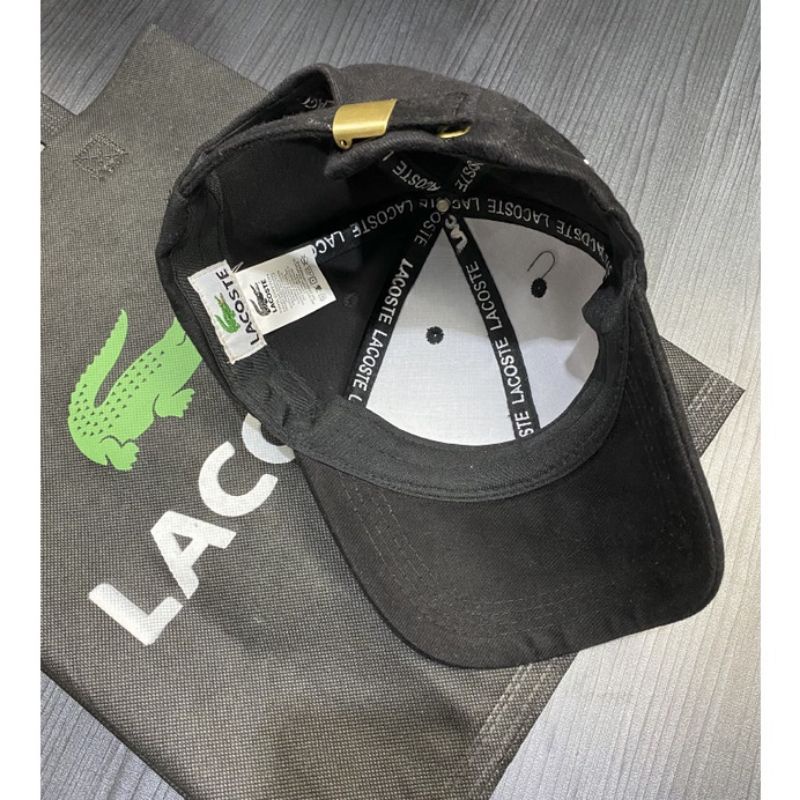 topi lacostee