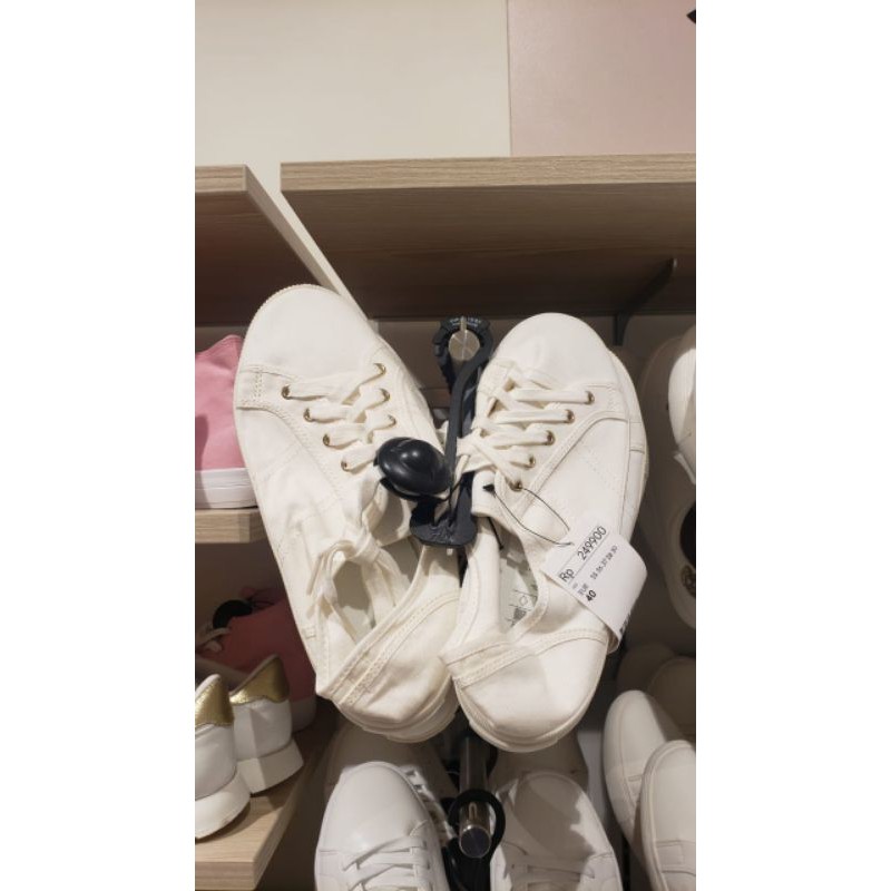 Sepatu H&M ORIGINAL STORE