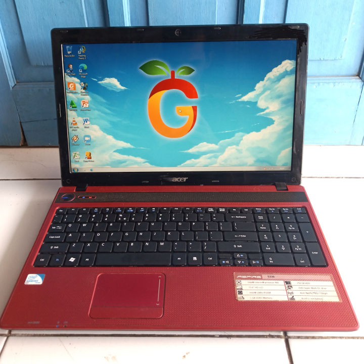 Acer 5336 Merah Layar 16 inch Intel RAM 2GB HDD 250GB Laptop Second Bekas Kamera Camera Webcam Zoom