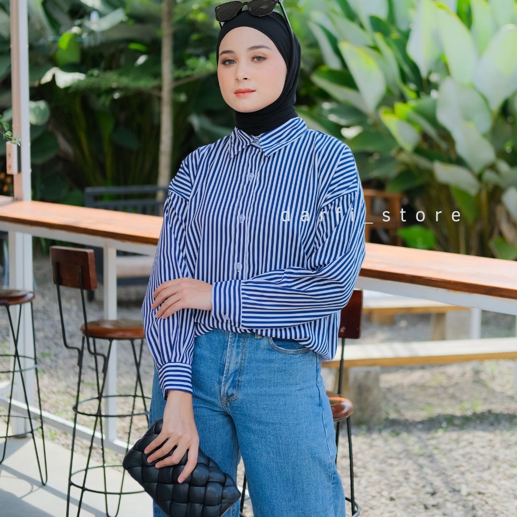 YunZo Kemeja - Ukuran S M L XL XXL 3XL 5L - Kemeja Wanita Jumbo - Kemeja Salur Jumbo