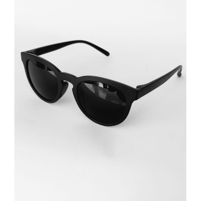 KACAMATA BULAT HITAM/ PRIA WANITA