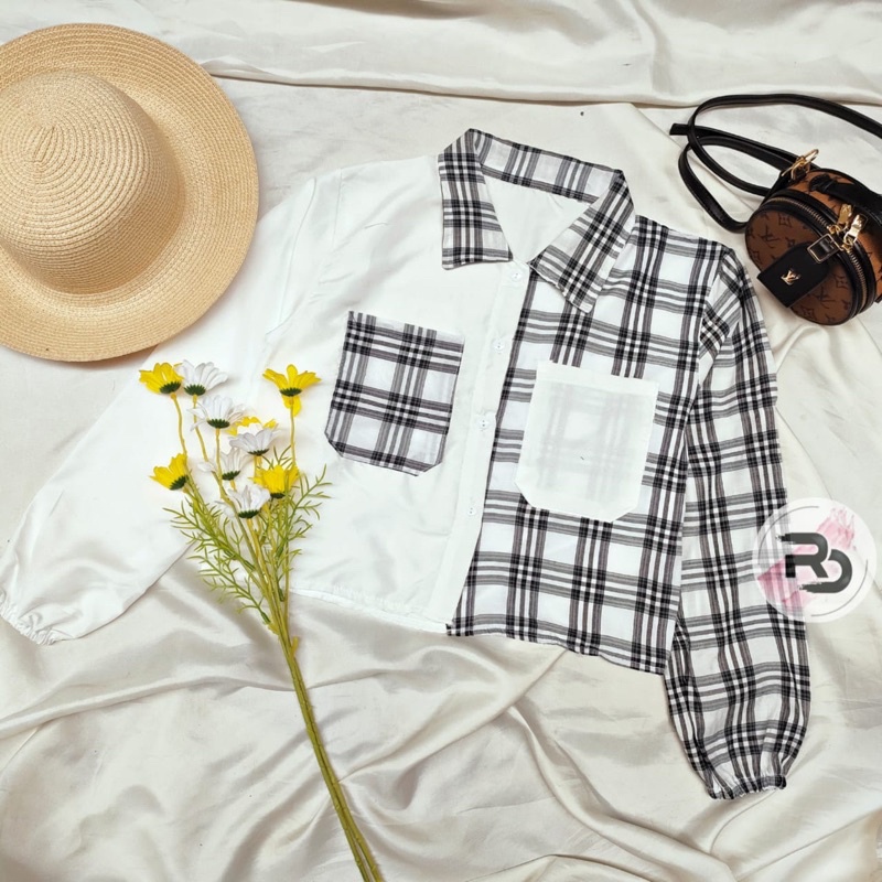 RD FASHION Mika Crop Top / KEMEJA CROP / kemeja TWO TONE / TARTAN KEMEJA CROP / TARTAN CROP-KERLI PUTIH