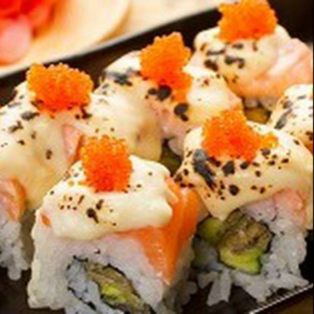 

Dragon Salmon with Mozarella (8pcs)