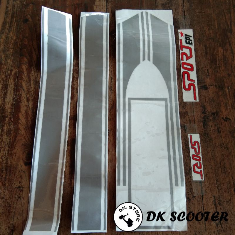 stiker vespa px sport p150x set warna silver