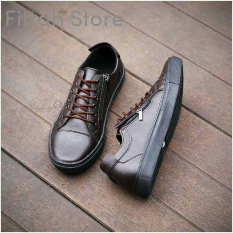 Sepatu Sneaker Pria Sepatu Distro Pria