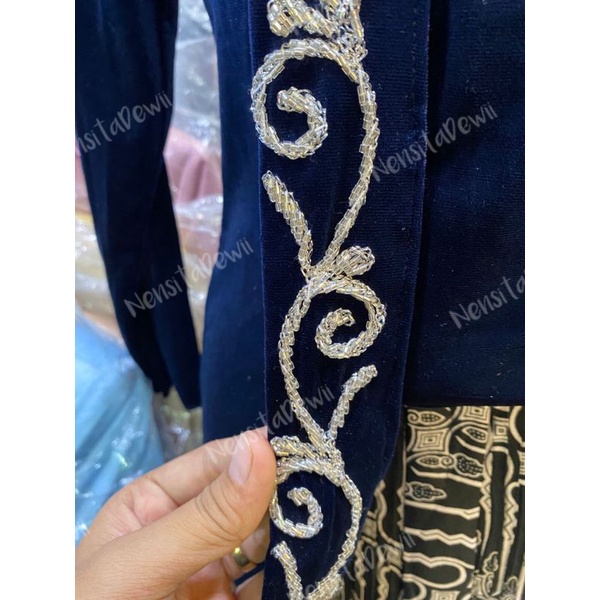 Kebaya Kutubaru Cantik / Variasi Payet - Body Panjang
