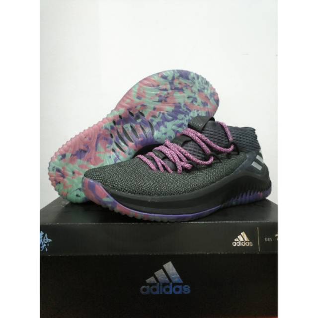 (FREE TALI SEPATU PENGGANTI) SEPATU BASKET ADIDAS DAME 4 REN ZHE / DAMIAN LILLARD 4